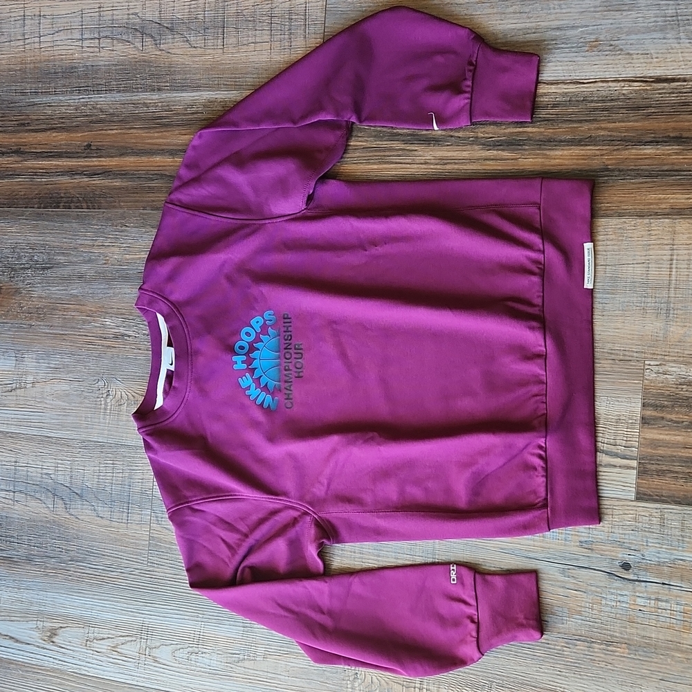 Men's Size S Nike Hoops Championship Hour Basketball Sweatshirt